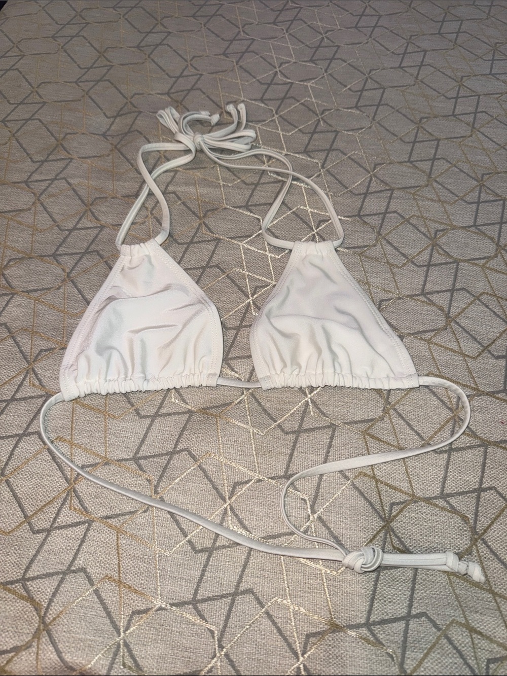 PrettyLittleThing White Triangle Bikini Top